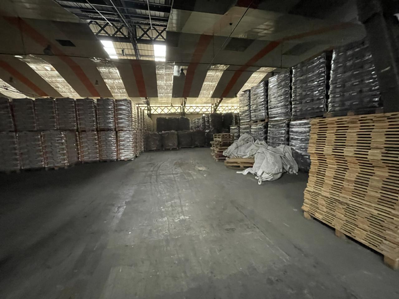 Local d'activité Argentré-du-Plessis 4600m² Location local d'activité Argentré-du-Plessis Ille-et-Vilaine OLACT2318642 6